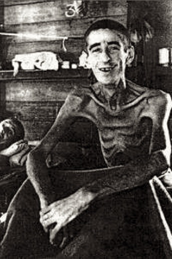 Photo de Jack Sharpe, soldat américain emprisonner par les japonais puis libéré par les américains en 1945